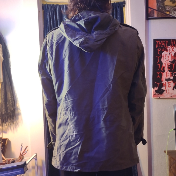 Jacket - Picture 5 of 5